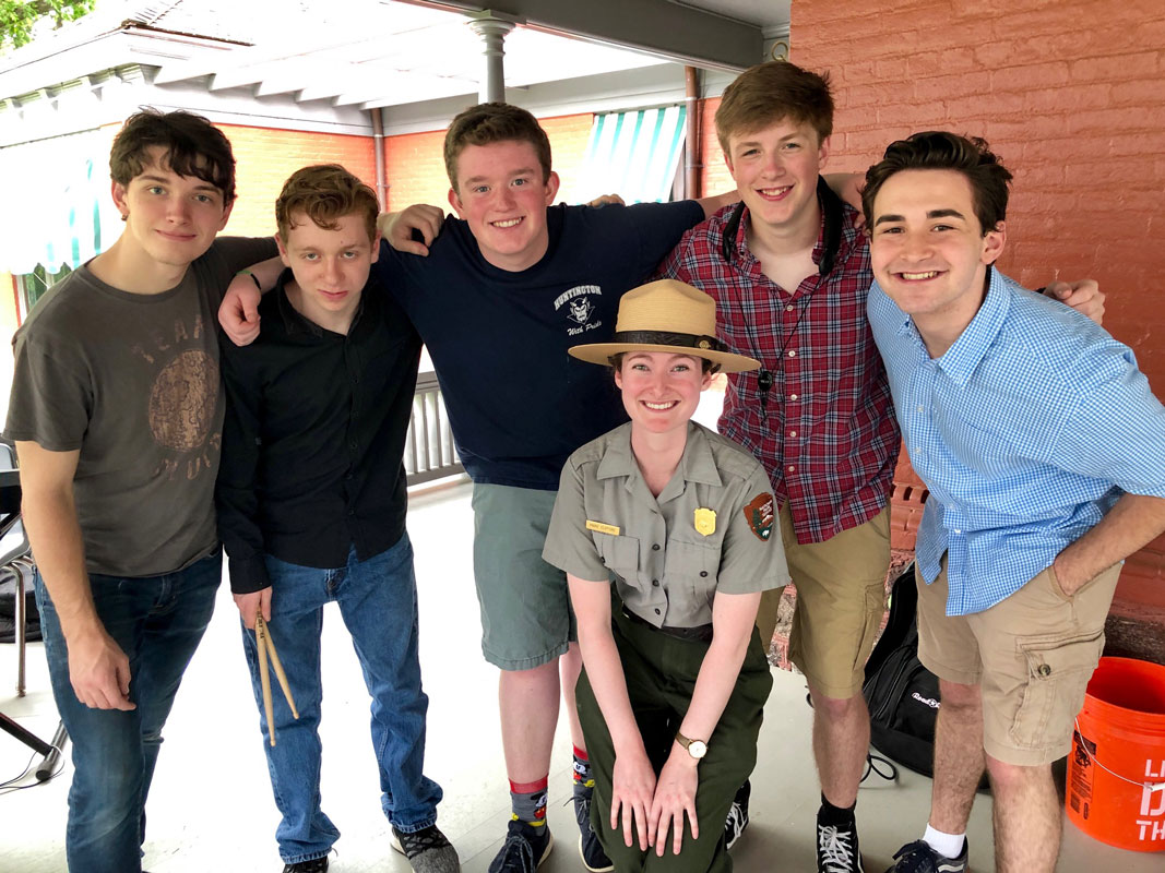 Huntington musicians Teddy Holly, Ryan Sirio, Miles Tierney, Foster Sullivan & Michael Reed at Sagamore Hill.
