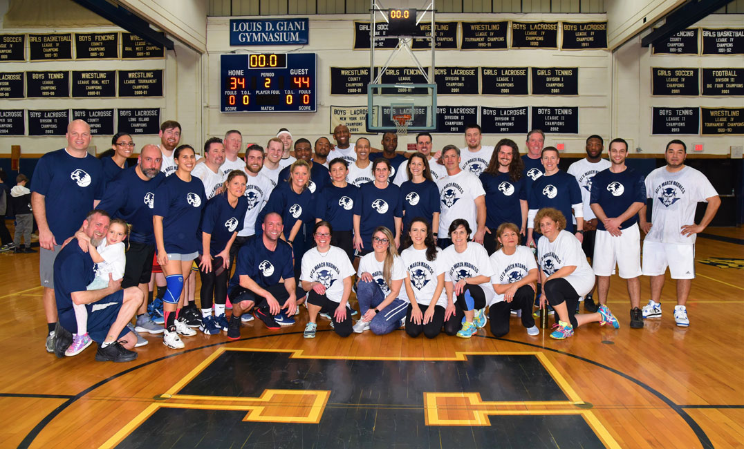 The exhausted teams gathered at midcourt for a group photo after the game (4)
