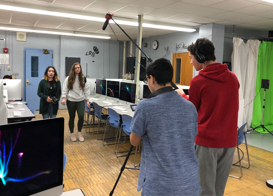 Huntington High School's top young filmmakers are participating in the 10 Day Film Challenge 