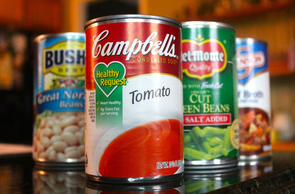 Huntington High School student government members are collected food items for the hungry in the community.
