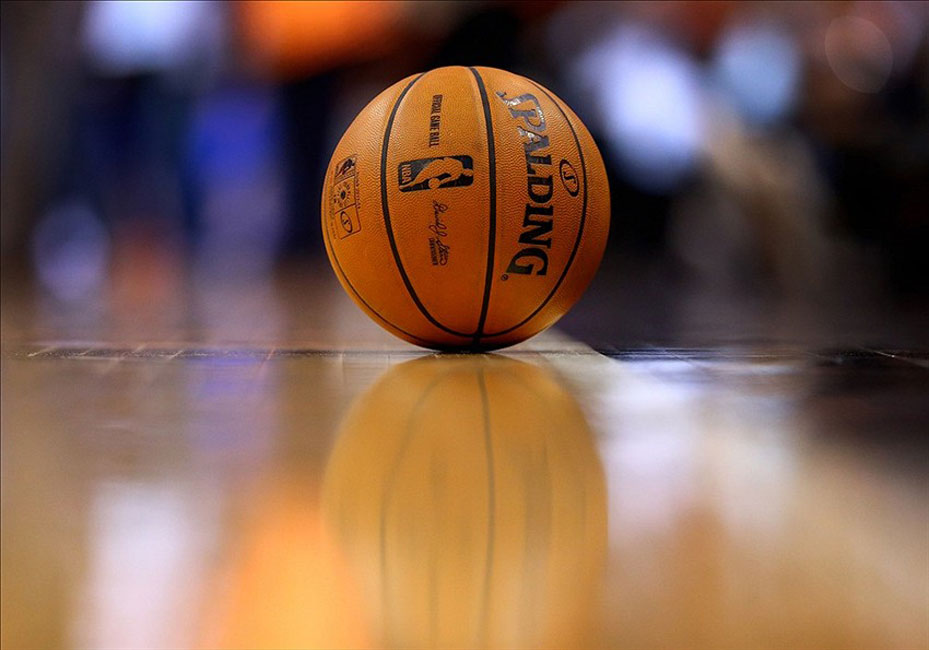 The Huntington High School JV girls' basketball team compiled a 12-8 record this past season (2)