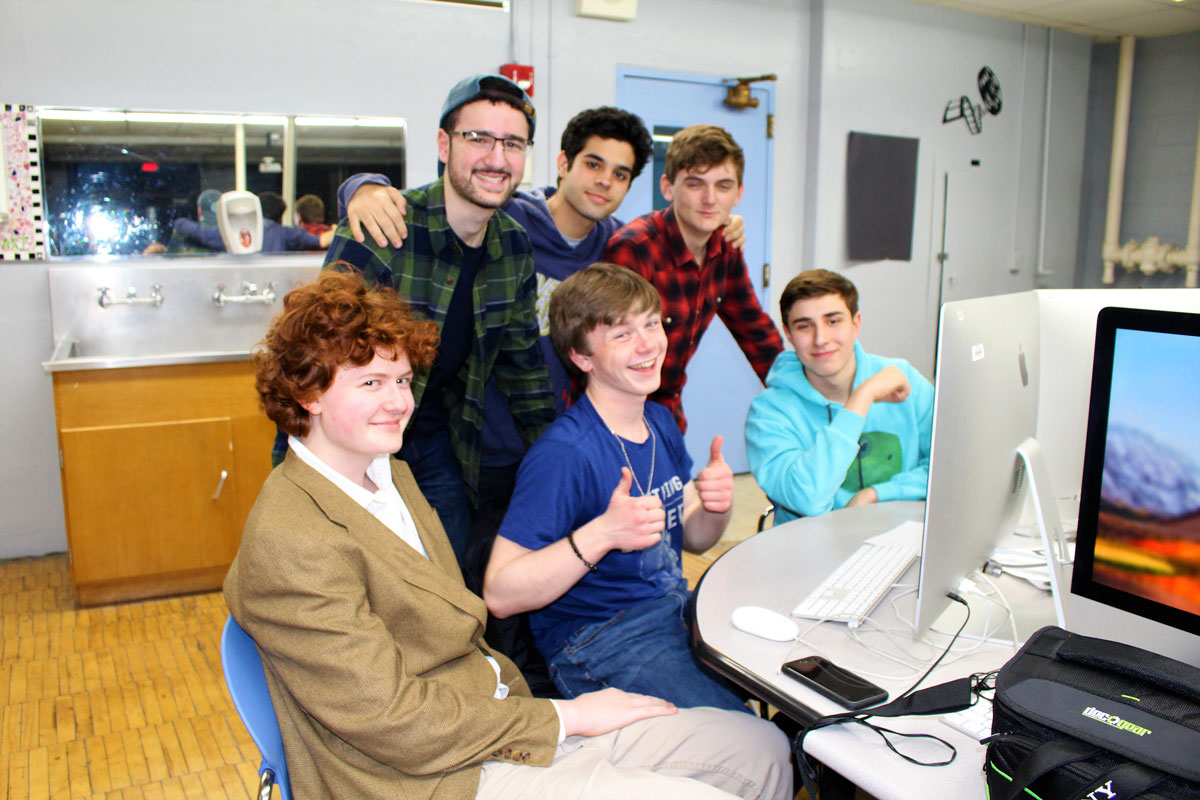 Huntington High School's top young filmmakers are participating in the 10 Day Film Challenge (1)
