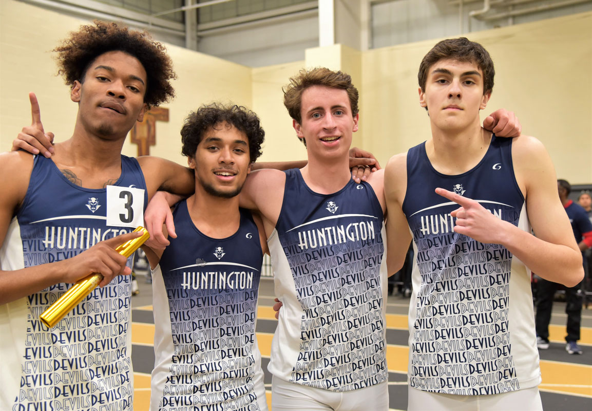 Huntington's 4x400m relay set a new LI Elite Track Championships meet record
