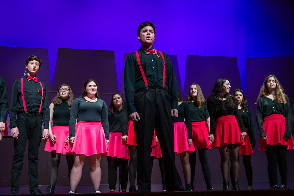 Huntington's a capella choir was exceptional. (Darin Reed photo.)