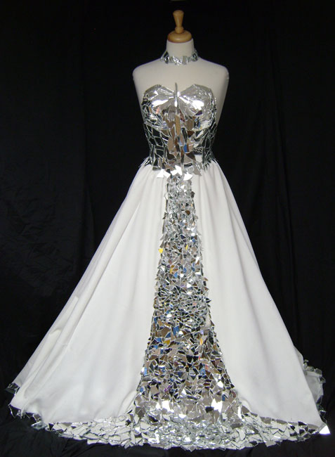 Jeraine Nieves won Best in Show at High Arts Showcase XV for this gorgeous dress.