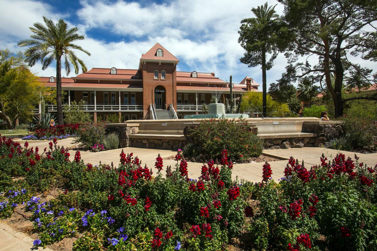 Huntington alum Nikki Jacobus is studying at the University of Arizona 