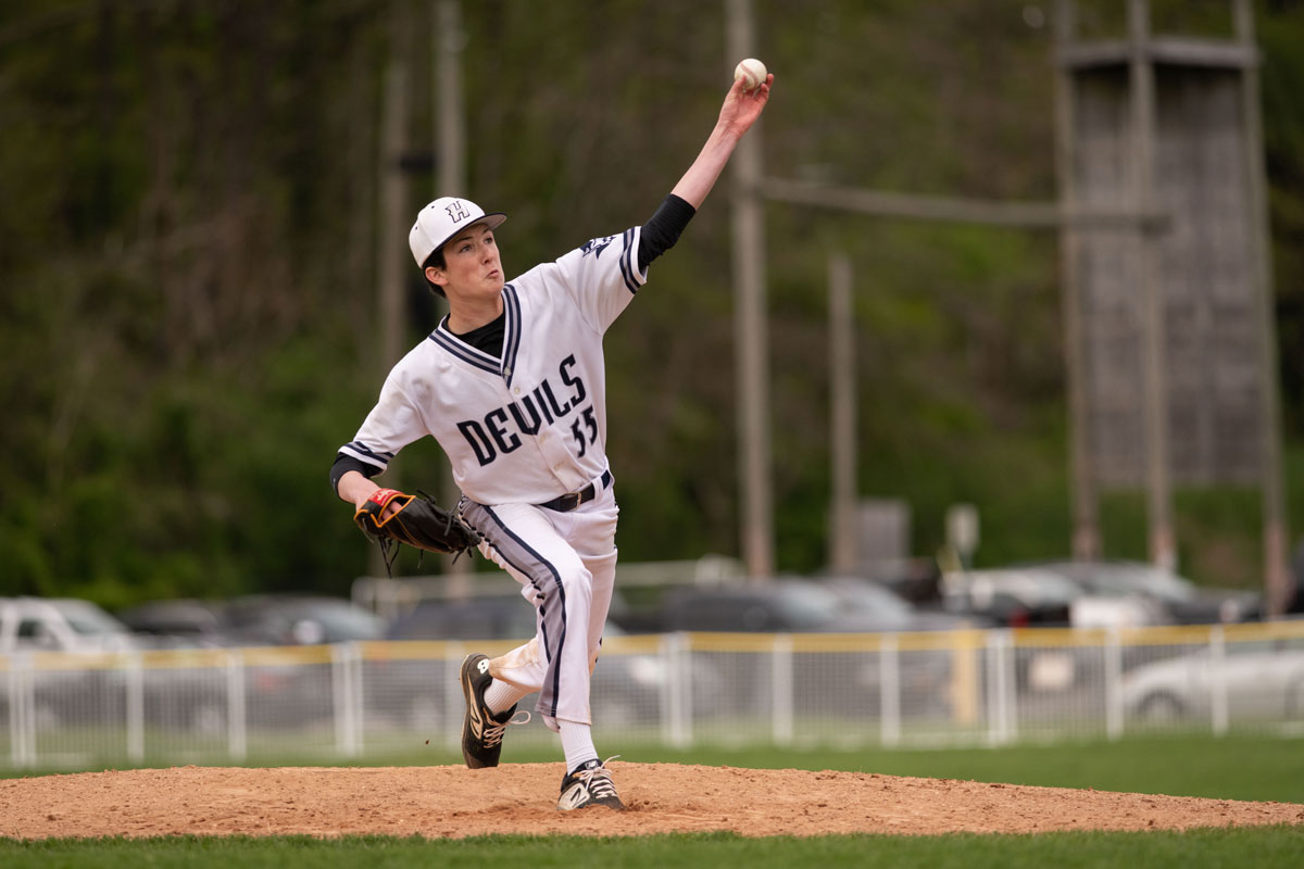 Palmer O'Beirne hurled six sensational innings against Comsewogue. (Darin Reed photo)
