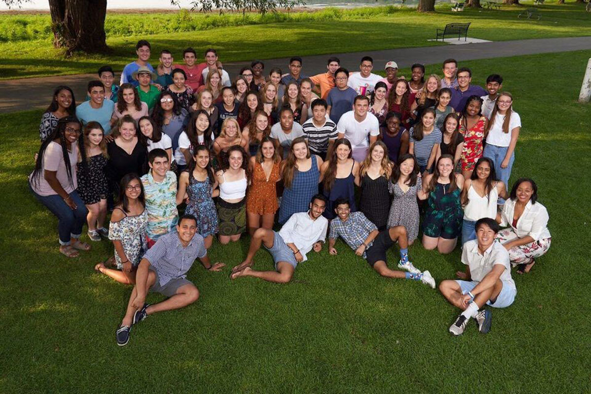 Rachel Moss (second to last row, fifth from right) with a group of incoming Cornell freshmen late last summer.