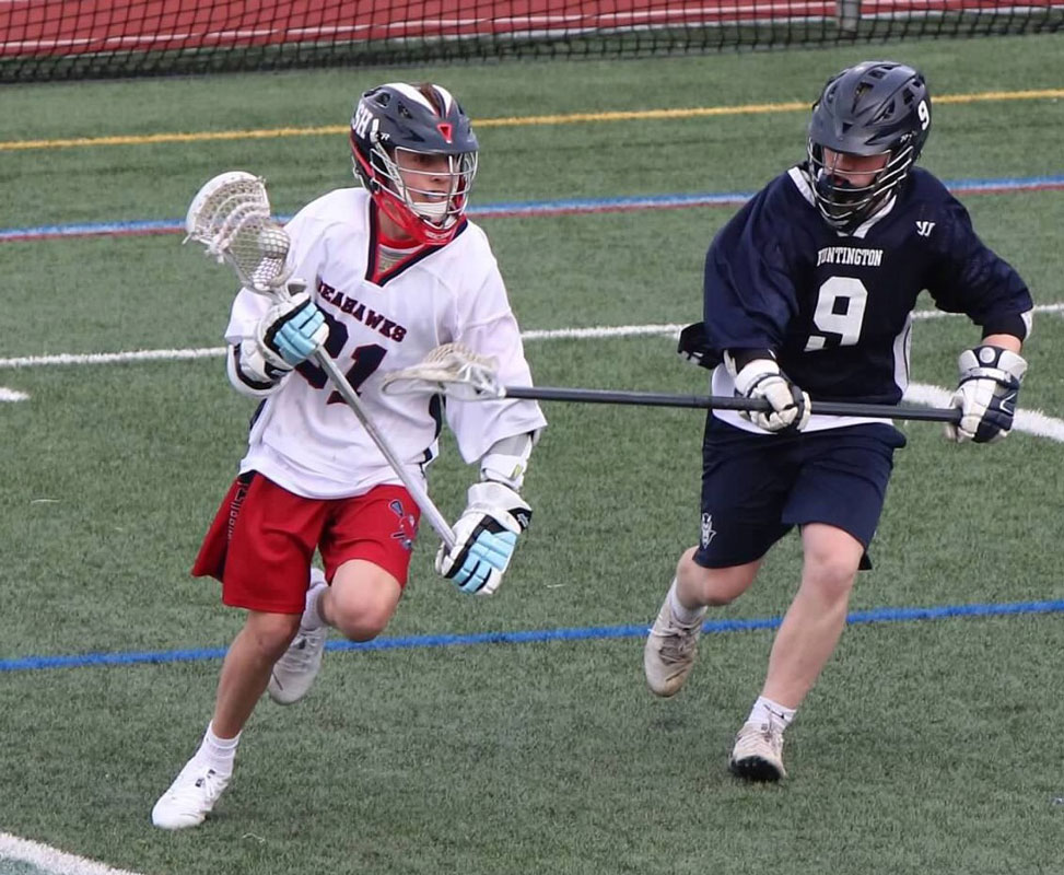 Ryan Porzio (right) was a defensive star for Huntington.
