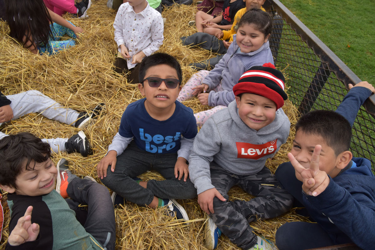 Washington students went on a hayride around the school grounds (6)