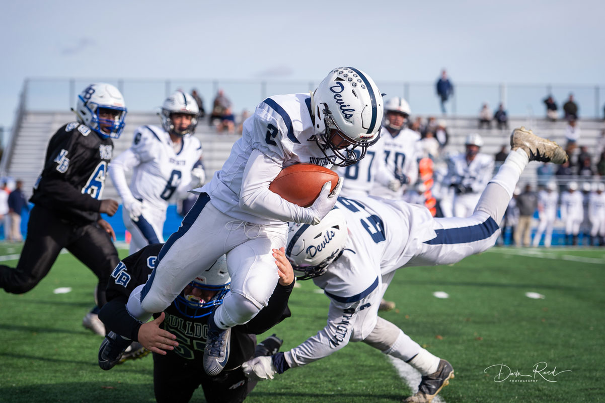 Senior Aedan McDonald was spectacular, including blocking three North Babylon kicks. (Darin Reed photo.)
