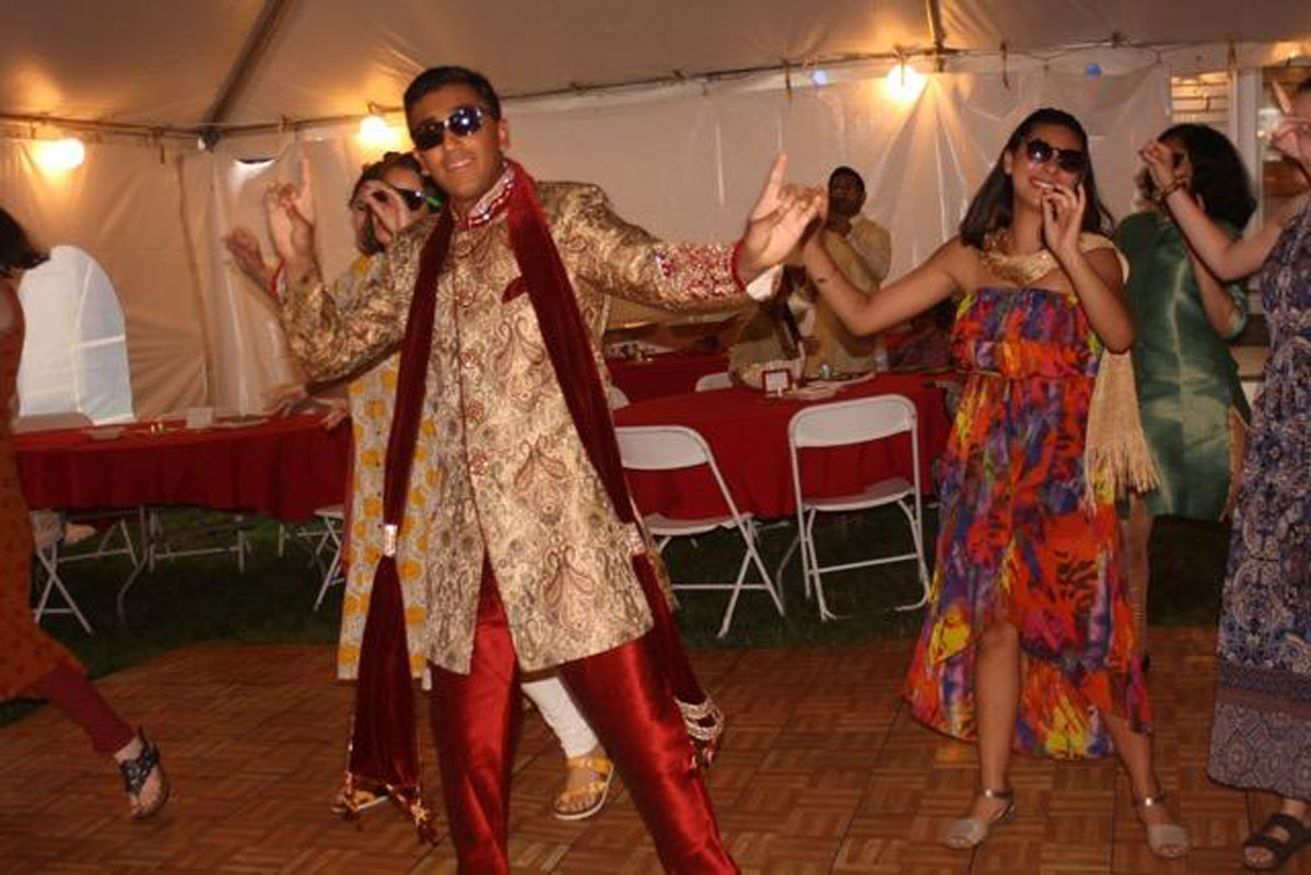 Zubair Ali performing his flashmob at a Sweet Sixteen party.