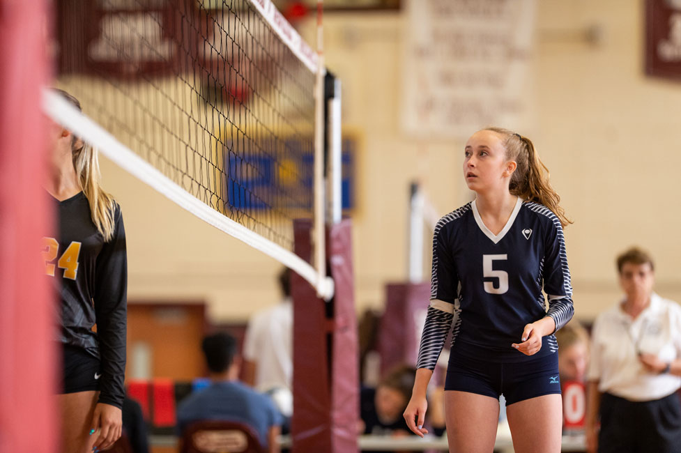 Shannon Kehoe is an exceptional setter for the Huntingon volleyball team. (Darin Reed photo)