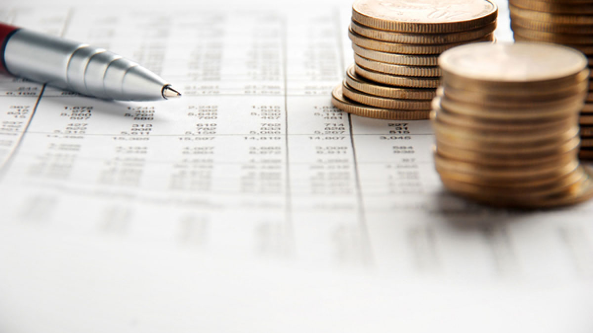 The Huntington School Board has approved a budget and election timeline 