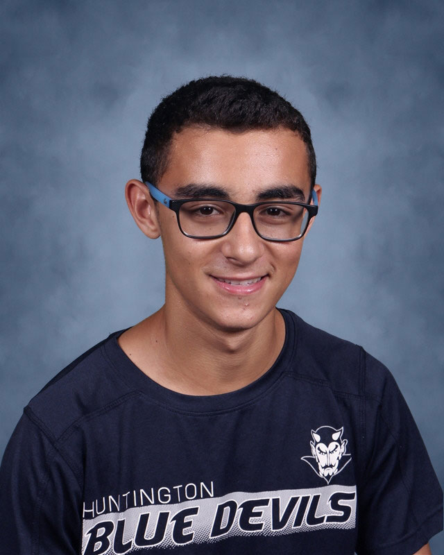 Huntington junior Aidan Heller was Huntington's top runner at the Six Flags Invitational.