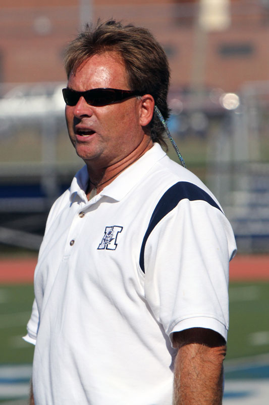  Huntington head coach John Pagano. (Mike Connell photo.) 