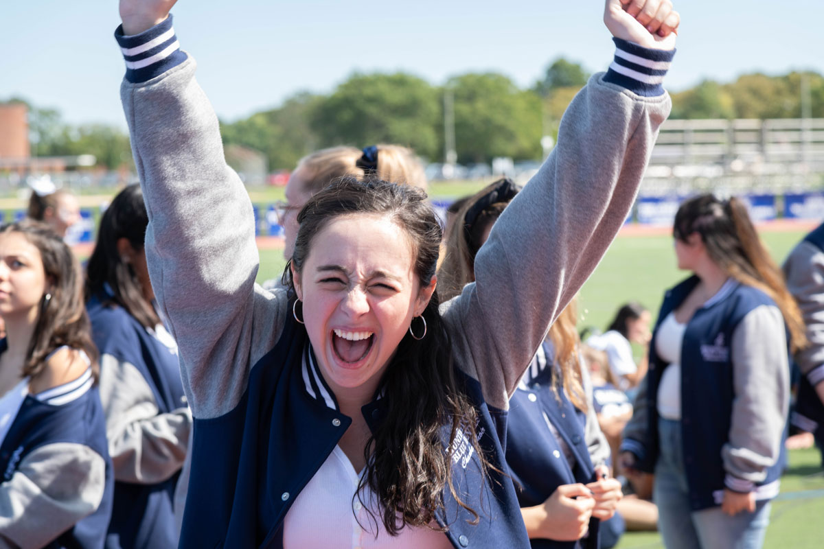 Huntington High School senior Abby Semelsberger sure has plenty of school spirit. (Darin Reed photo.)
