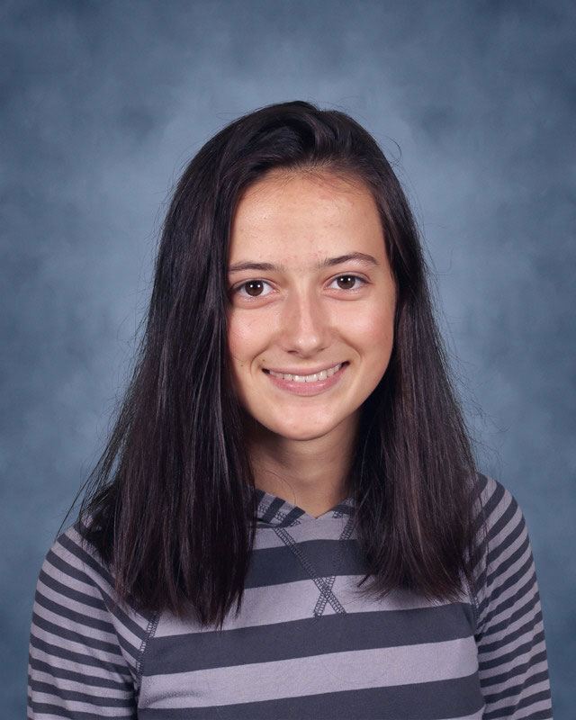  Huntington High School junior Ella Siepel. 