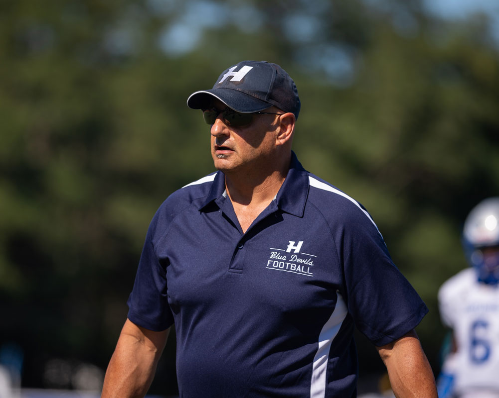 Huntington head coach Steve Muler. (Darin Reed photo)
