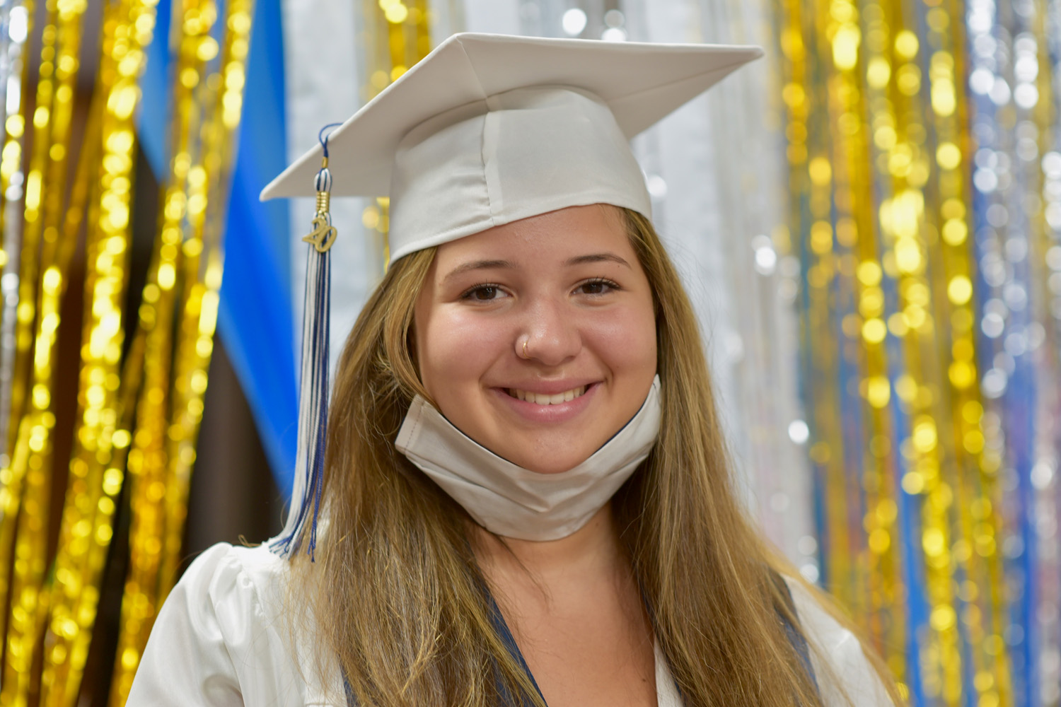 Sixth senior image