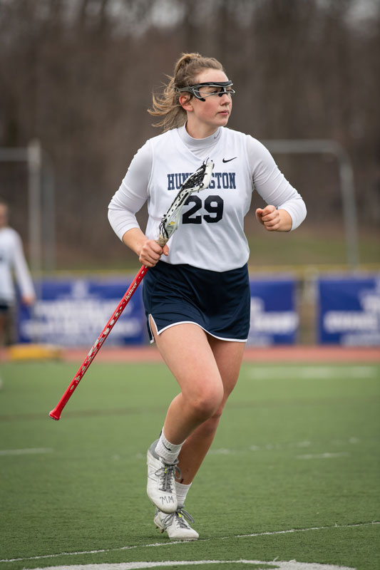 Holly Wright has been great on defense for Huntington. (Darin Reed photo.)