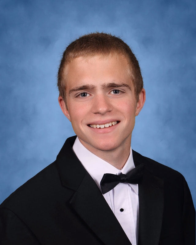  Andrew Amitrano claimed Huntington High School's 2020 Technology Award. 