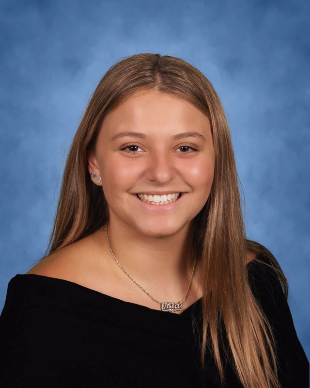  Huntington High School Class of 2020 member Mia Redick. 