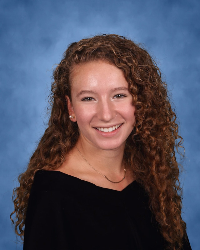 Baylie Larsen captured the Friends of Huntington Station Latin Quarter scholarship award.