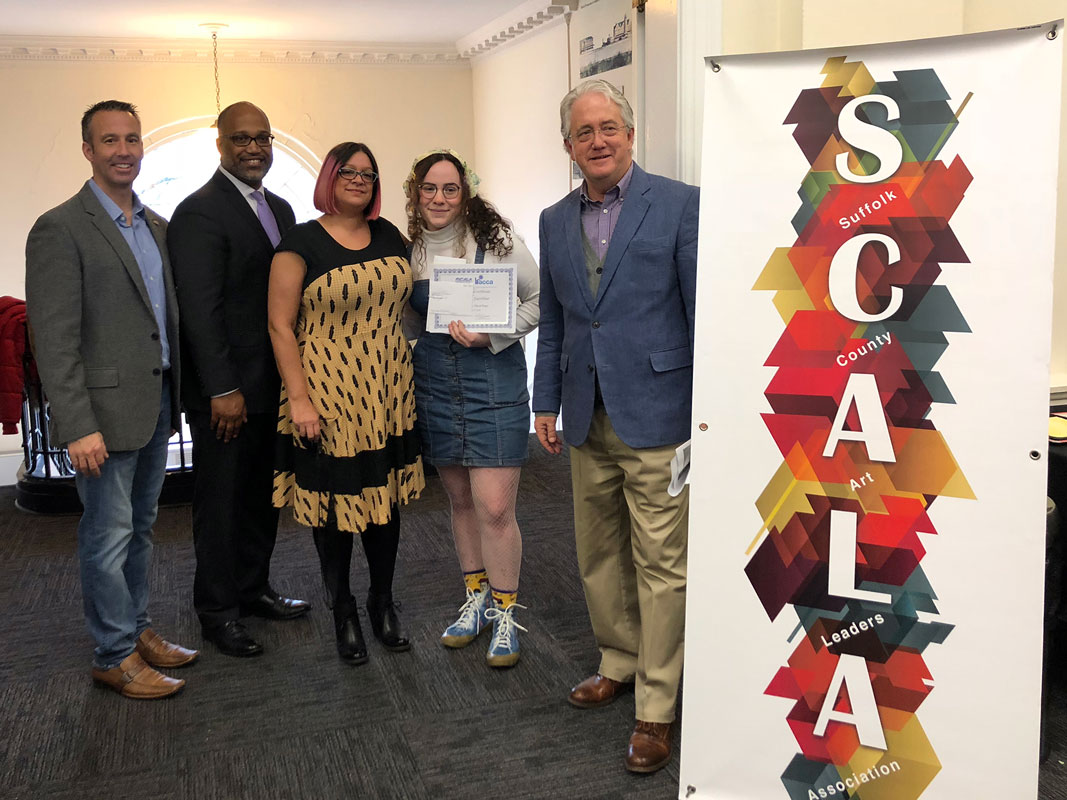 Josie Fasolino (second from right) and Kasmira Mohanty with contest and town officials.