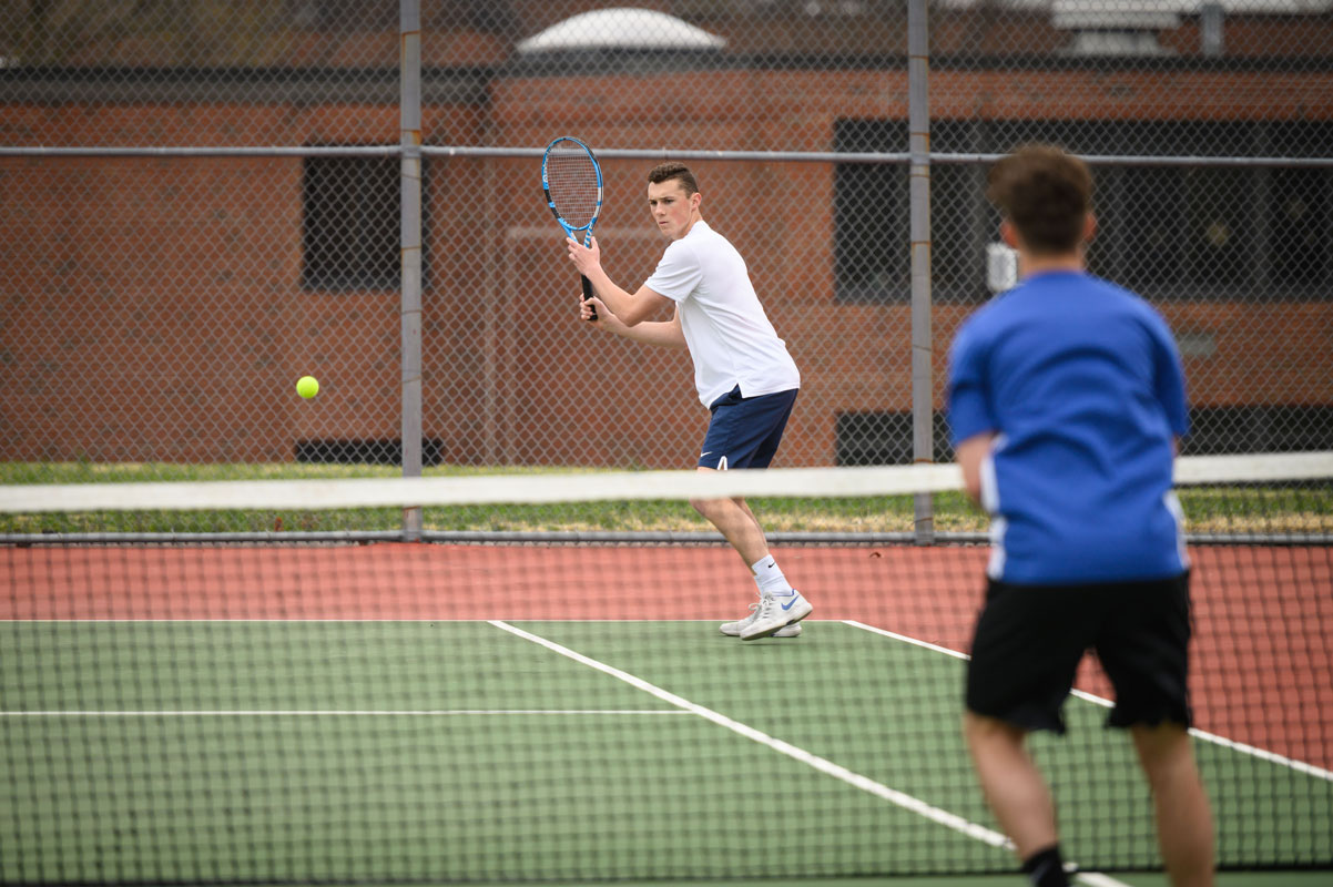 Matt Girimonti is on the ball for Huntington. (Darin Reed photo)