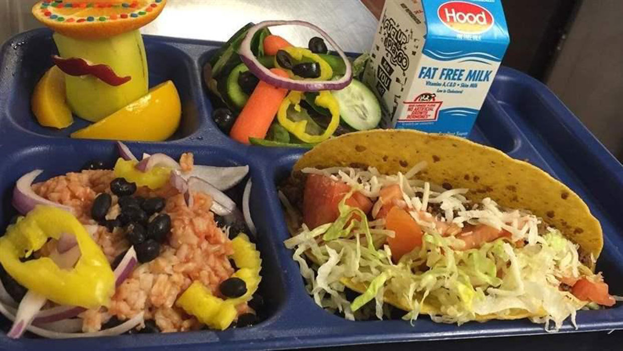 Huntington UFSD cafeterias are very busy places 