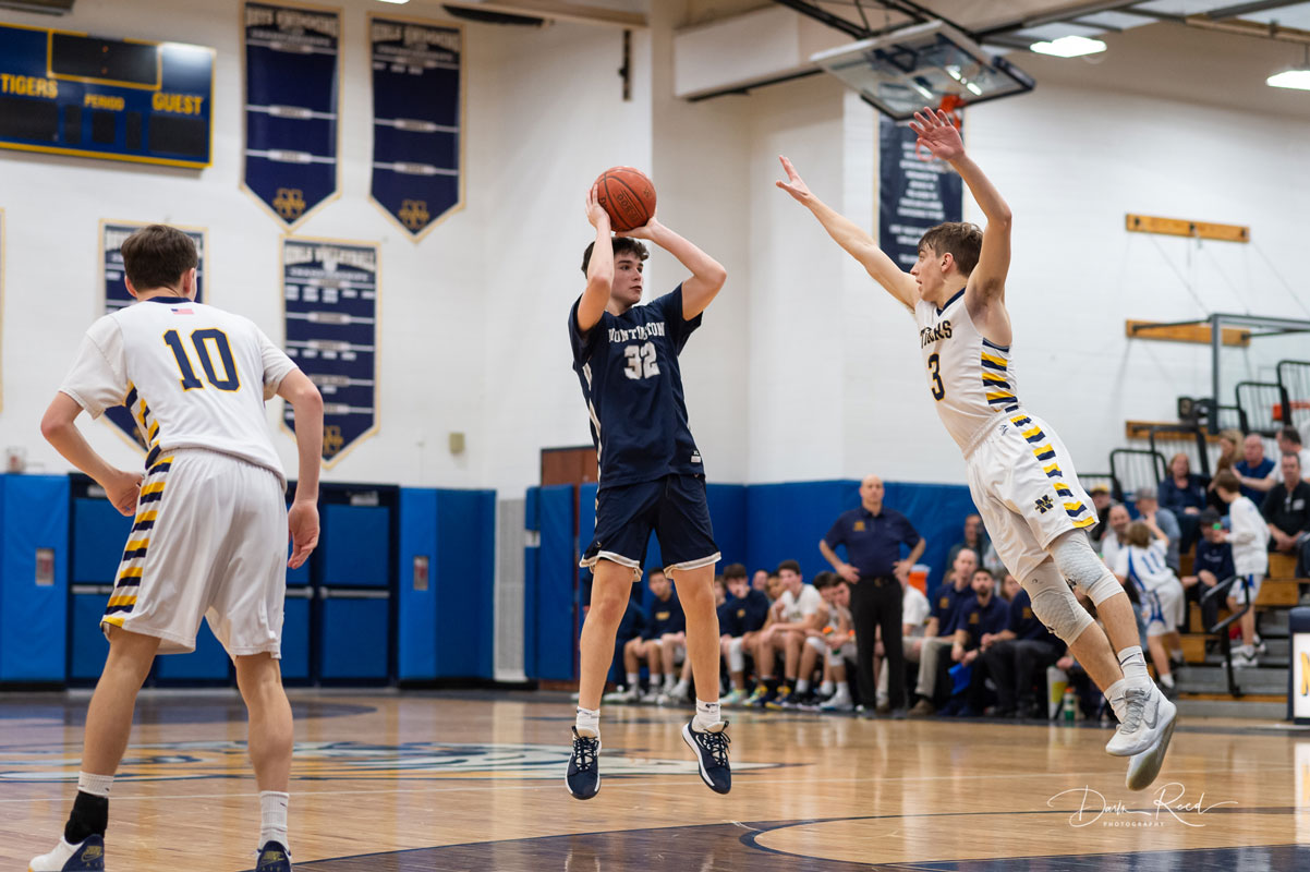 Senior Danya Danziger displays his shooting form. (Darin Reed photo (2)