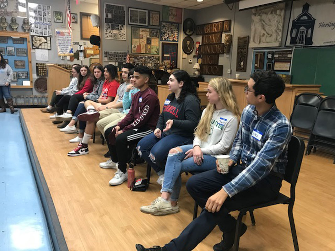 The alums participated in panel discussions in the School Heritage Museum 