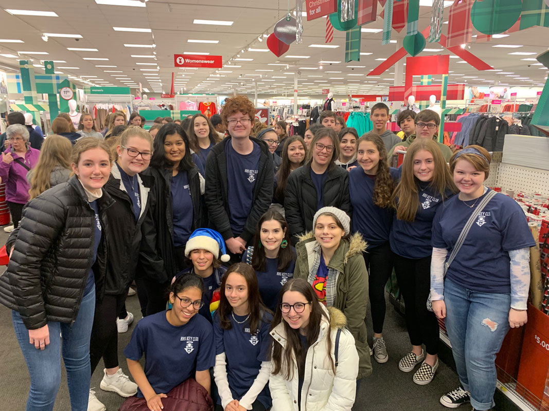 Huntington Key Club officers at the Target holiday tour.
