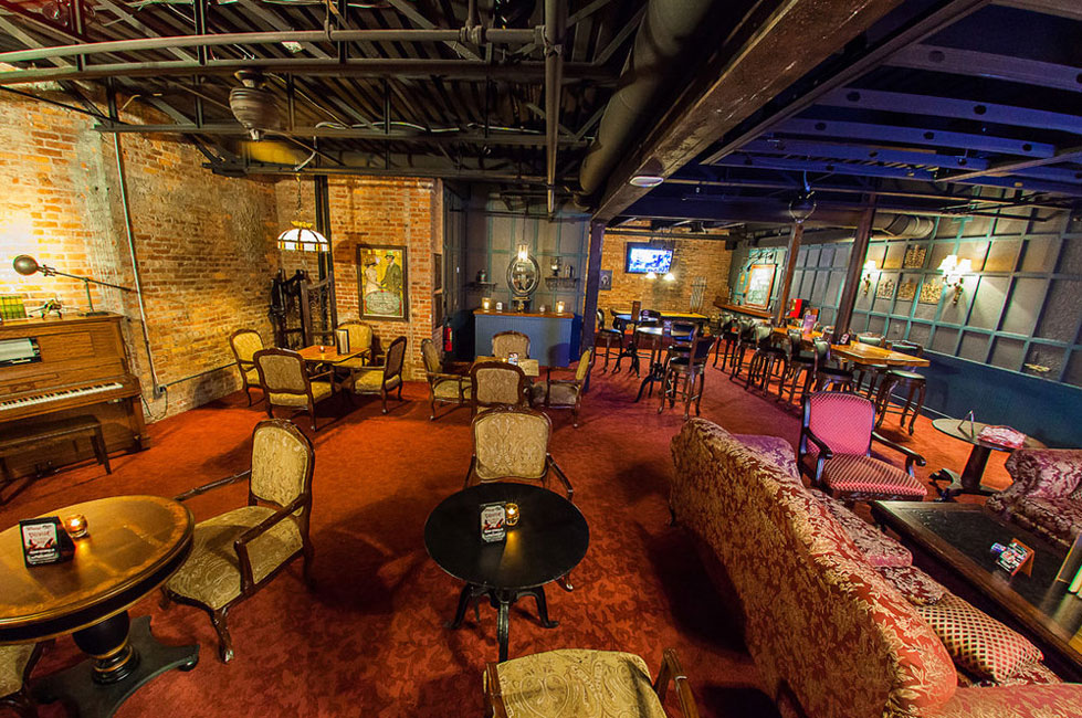 The Huntington PTA's Arts in Education Committee is holding an event at the Founder's Room 