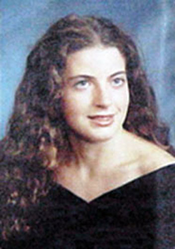 Mary Jagoda was a member of Huntington's Class of 2001.