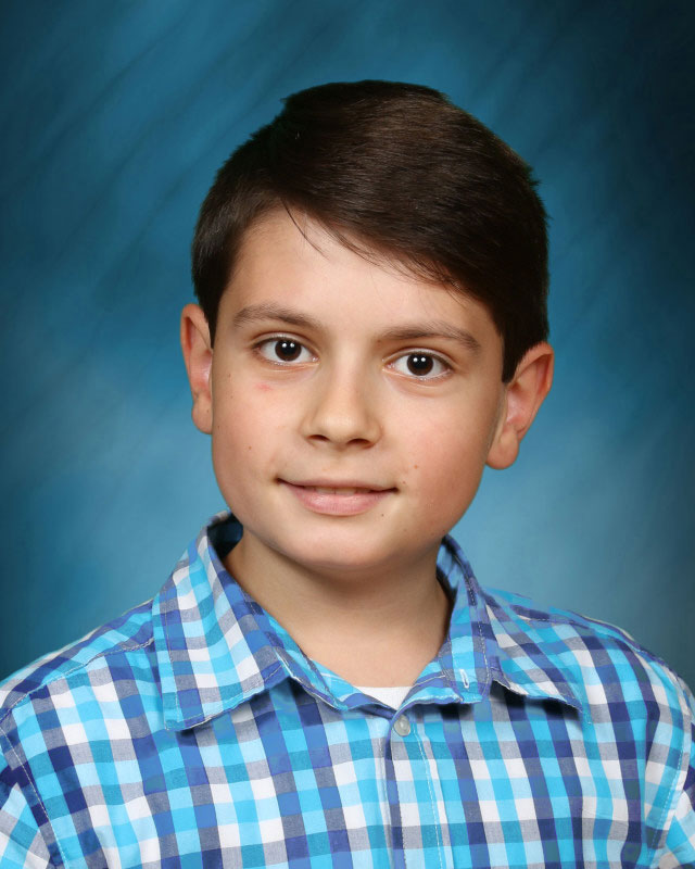 Michael Mendikyan won a National Italian Exam silver medal.