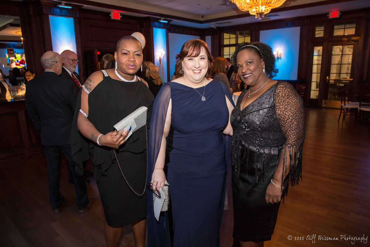 Huntington teacher and Spirit Award recipient Allison Von Vange (center) was beaming throughout the night. (Cliff Weissman photo.)