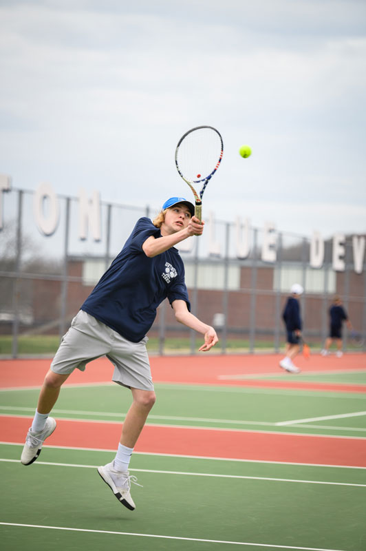 Huntington hopes to contend for the league title this spring. (Darin Reed photo.)