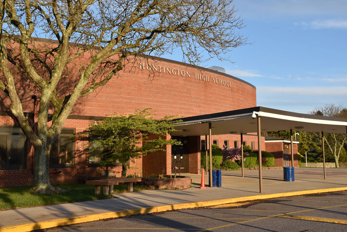Huntington High School seniors will get a special delivery package on Saturday.