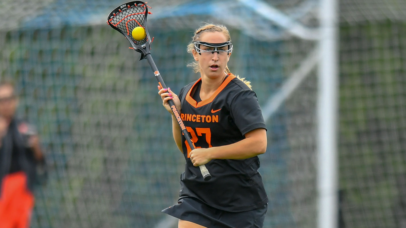 Huntington 2016 alum Katie Reilly in action for the Princeton University women's lacrosse team 