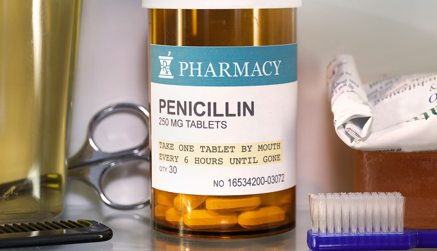 A Huntington High School research team is headed to the National History Day finals for their project on penicillin 