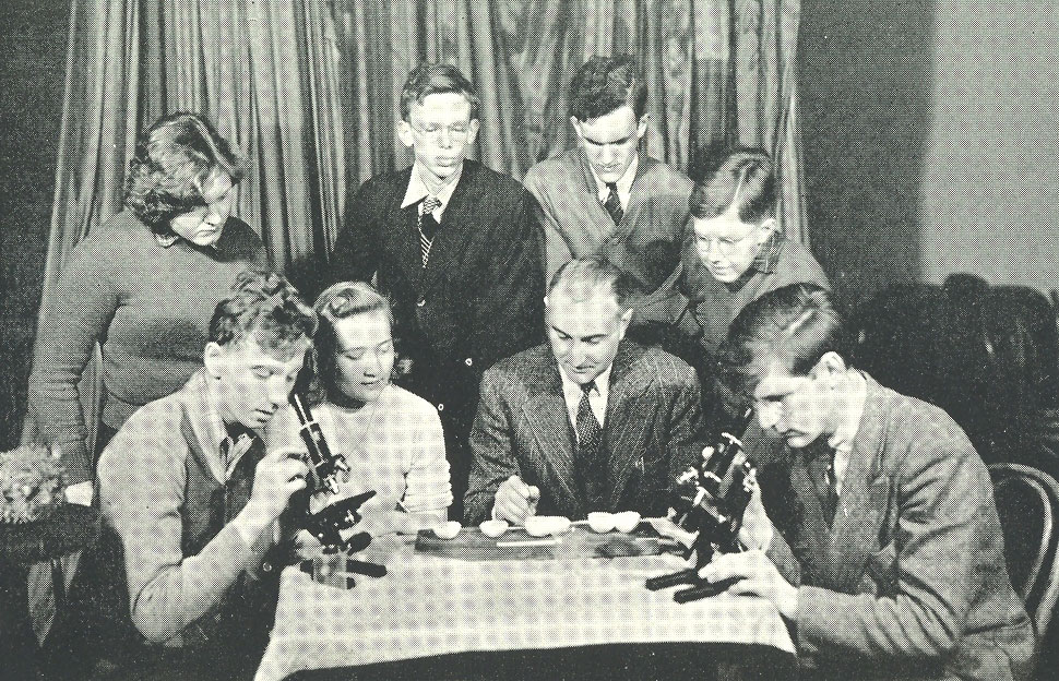 Huntington High School's science club in 1942.