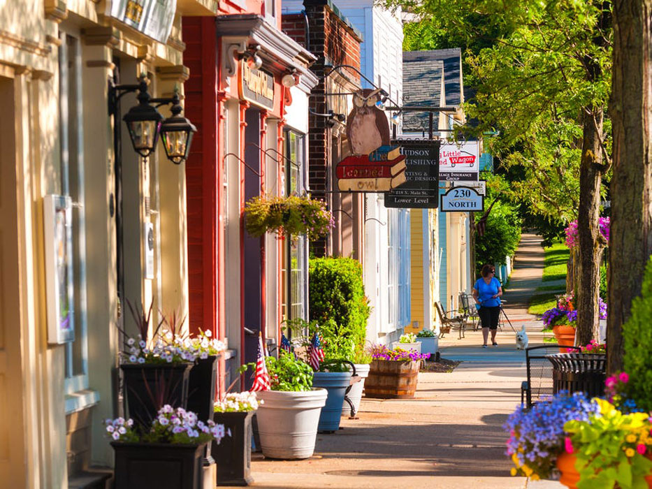 Huntington's Hometown Virtual Enterprise Company has launched its operations 