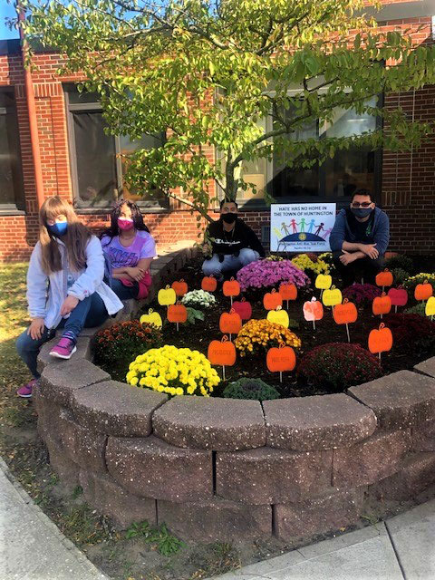 The Huntington students worked hard on the outdoor project 