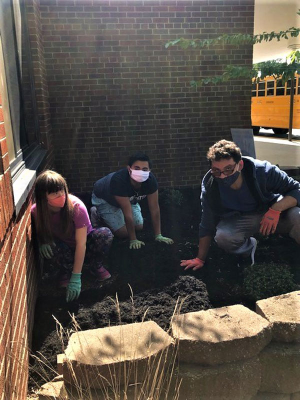 The Huntington students worked hard on the outdoor project 