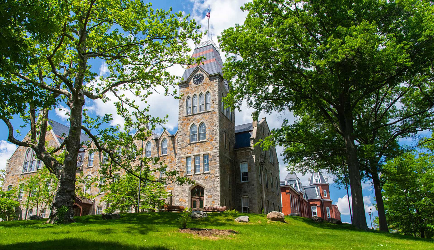 Worcester Polytechnic Institute is located in Massachusetts.