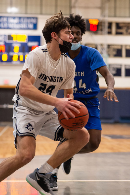 16th basketball image