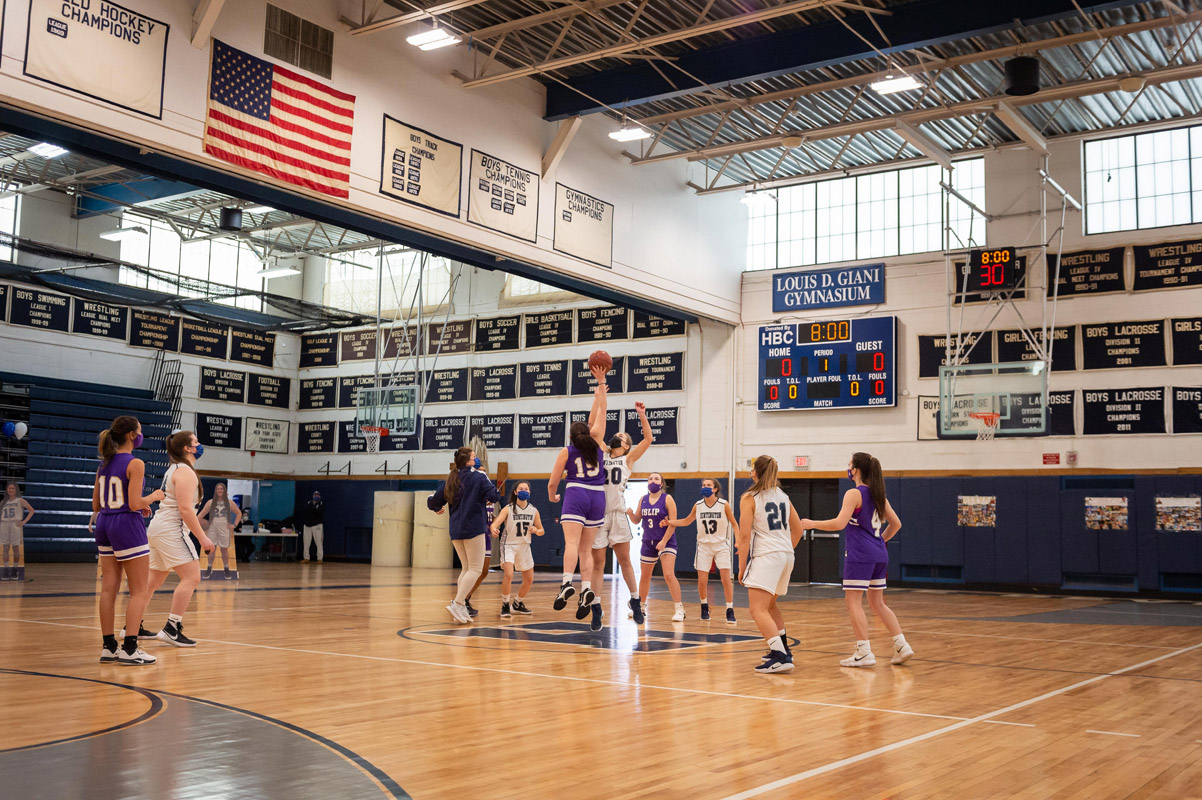 Fourth basketball image