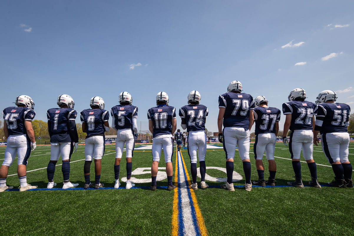 The Huntington football team topped Smithtown West on the season's final day. (Darin Reed photo.)